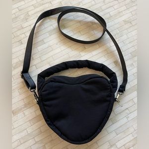 Wild Fable puff heart crossbody bag